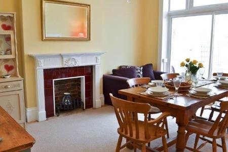 Coastal Chic Bed & Breakfast Bexhill-on-Sea Exterior photo